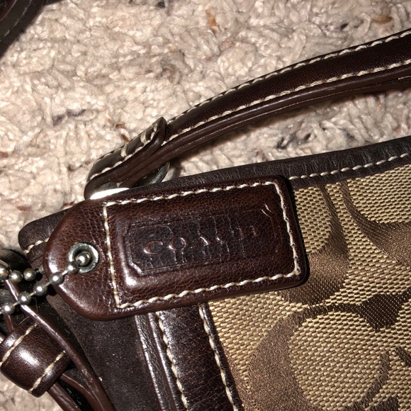 Coach Handbag - Picture 4 of 5
